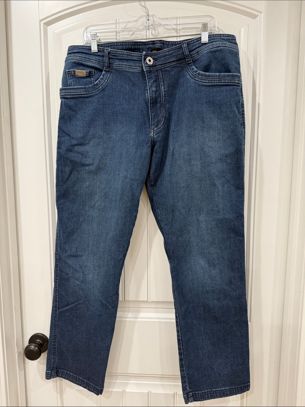 EUC Kuhl Men's Dark Blue Straight Jeans - Picture 2 of 6